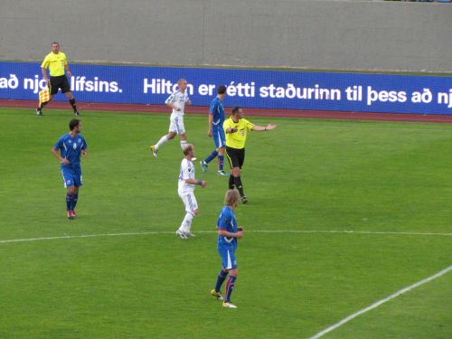 Фрагменнт матча Исландия – Кипр